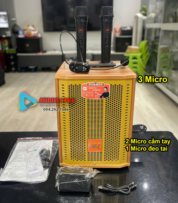 loa-xach-tay-bhz-106-kem-3-micro---1-mic-deo-tai-va-2-mic-cam-tay-khong-day-2