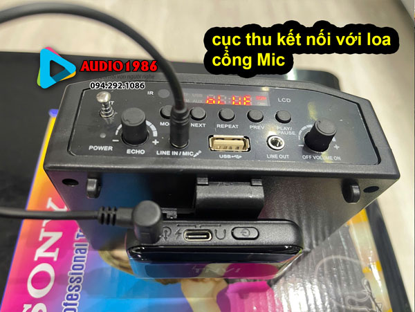 may-tro-giang-sony-sn898-kem-2-micro-cai-ve-co-ao-noi-song-song-cho-giao-vien-4